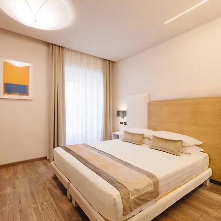 Etruska Luxury Trastevere Affittacamere 2*