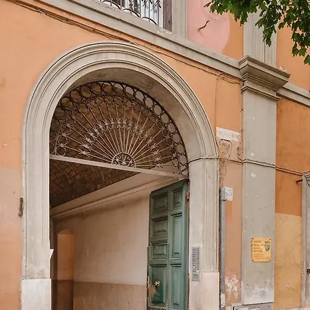 Affittacamere Etruska Luxury Trastevere 2*