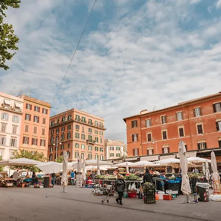 Affittacamere Etruska Luxury Trastevere 2*
