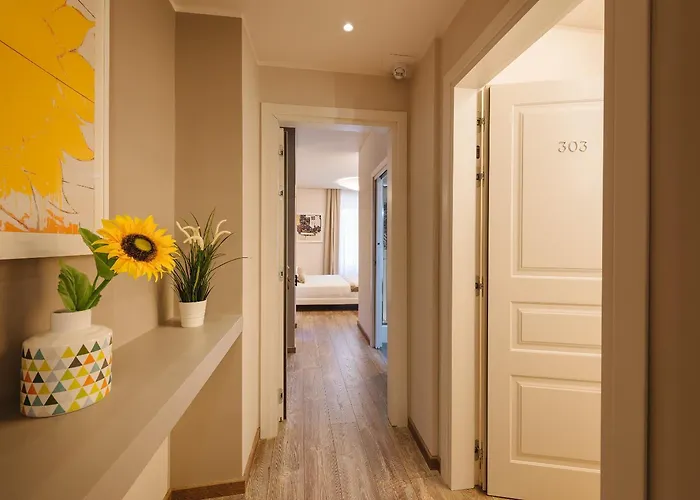 Guest house Etruska Luxury Trastevere 4*