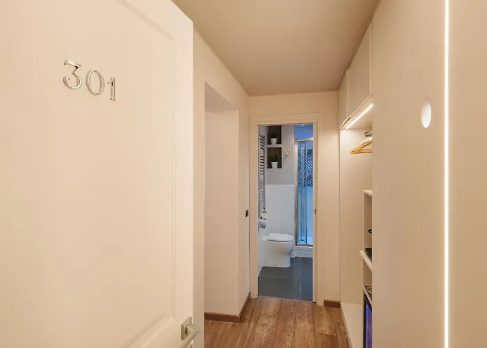 Guest house Etruska Luxury Trastevere 4*